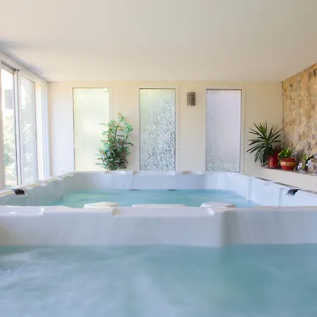 Hotell Domaine De Janis &