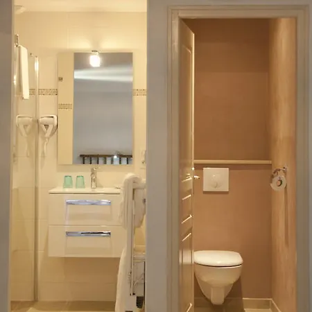 Domaine De Janis&spa Le Vigan (Lot)