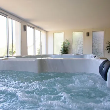 Domaine De Janis & ル・ヴィガン