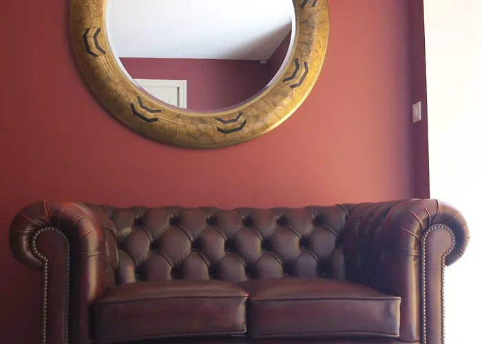 فندق Domaine De Janis & Le Vigan (Lot)