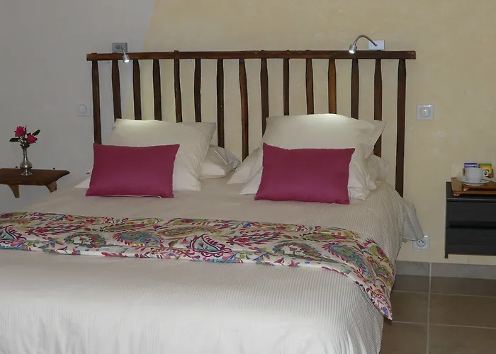 Hotel Domaine De Janis & Le Vigan (Lot)