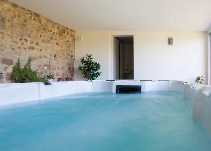 Hotel Domaine De Janis & 4*