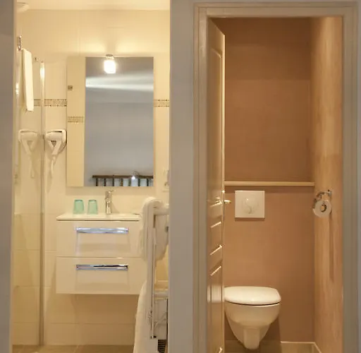 Domaine De Janis & Le Vigan (Lot)