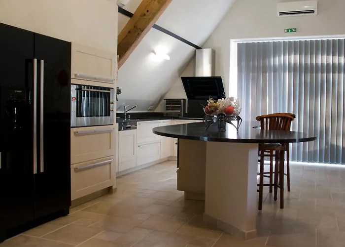 Domaine De Janis & Le Vigan (Lot)