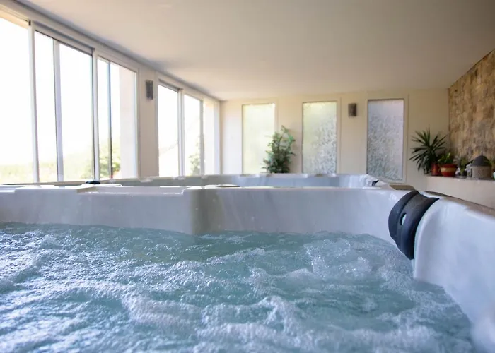 Domaine De Janis & Le Vigan (Lot)